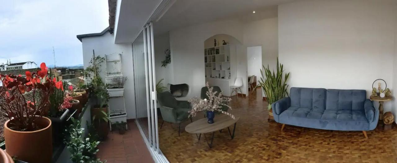 En Coliving Penthouse Centro Historico Séjour chez l'habitant *
